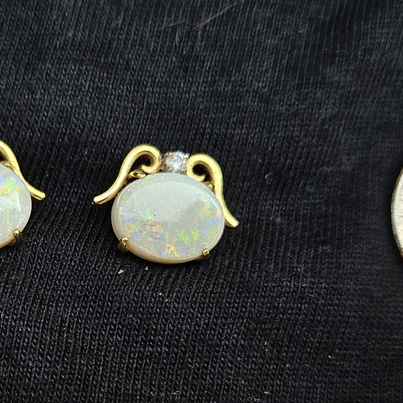 Vintage Opal 14k Diamong Chip Earrings - Picture 3 of 6